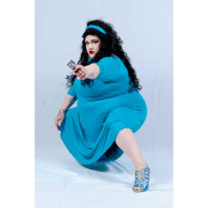 Dorian cosplaying as Deanna Troi from Star trek TNG.